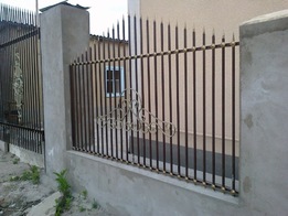 Кованый забор из металла