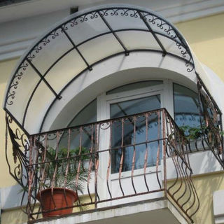Металлический козырек для балкона