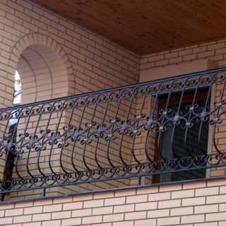 Перила балконные кованные из металла